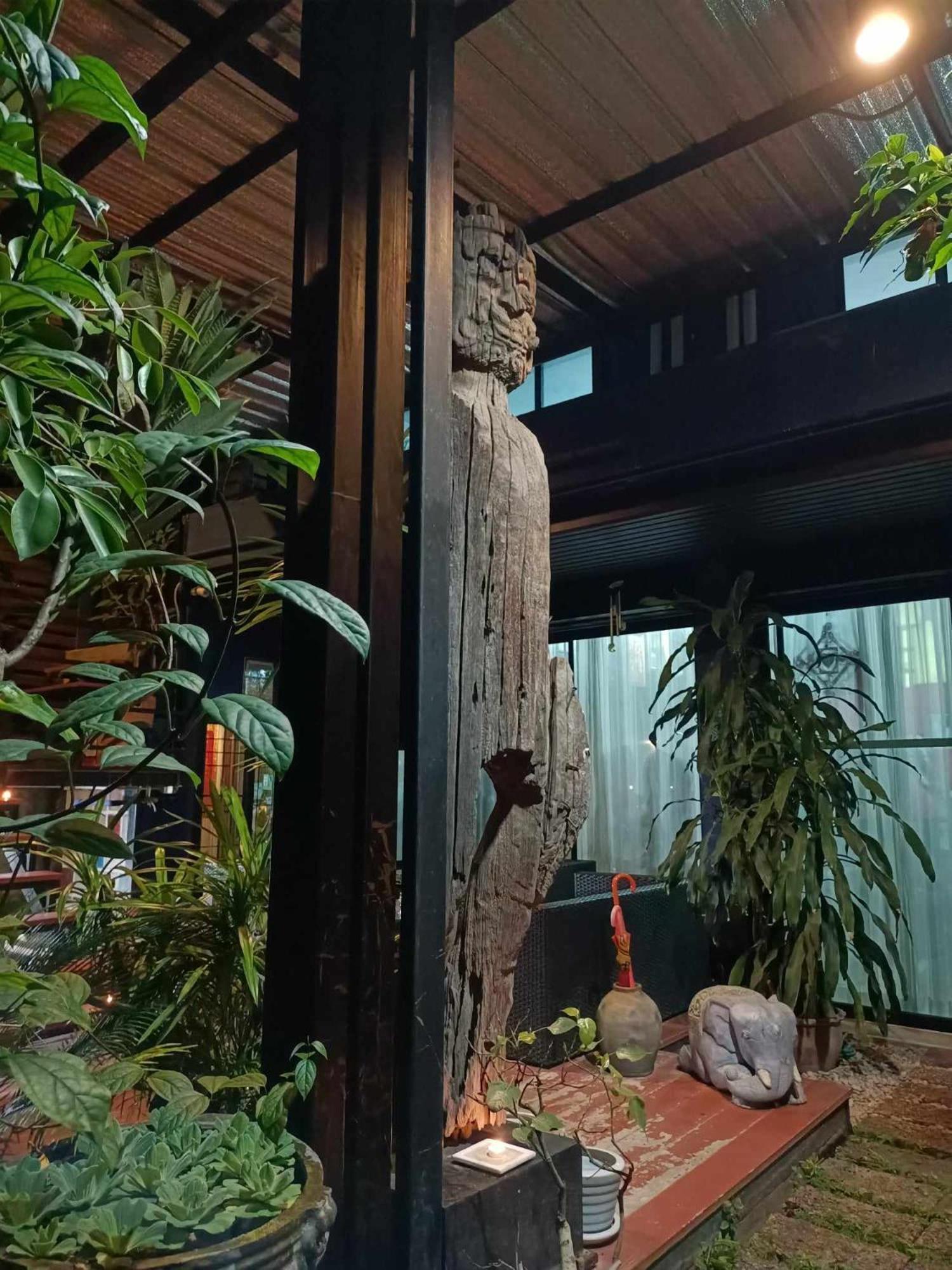 Chez Pom Hotel Chiang Mai Ngoại thất bức ảnh