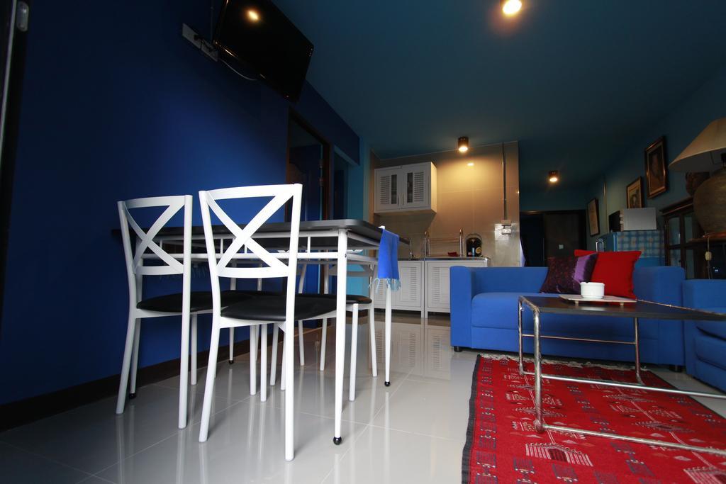 Chez Pom Hotel Chiang Mai Ngoại thất bức ảnh