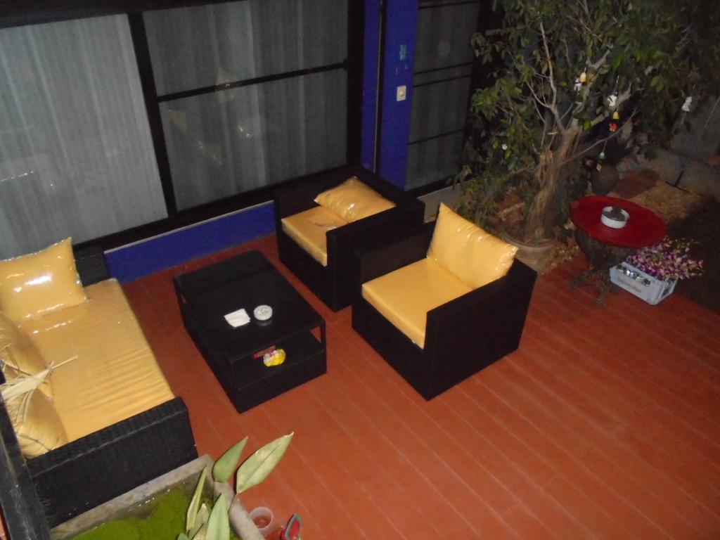 Chez Pom Hotel Chiang Mai Ngoại thất bức ảnh