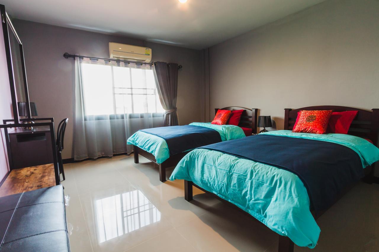 Chez Pom Hotel Chiang Mai Ngoại thất bức ảnh