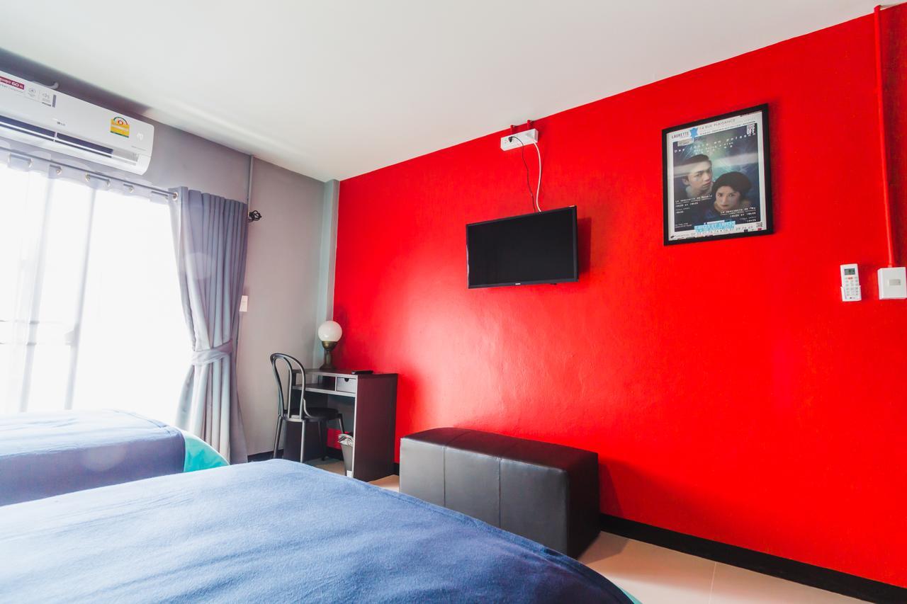 Chez Pom Hotel Chiang Mai Ngoại thất bức ảnh