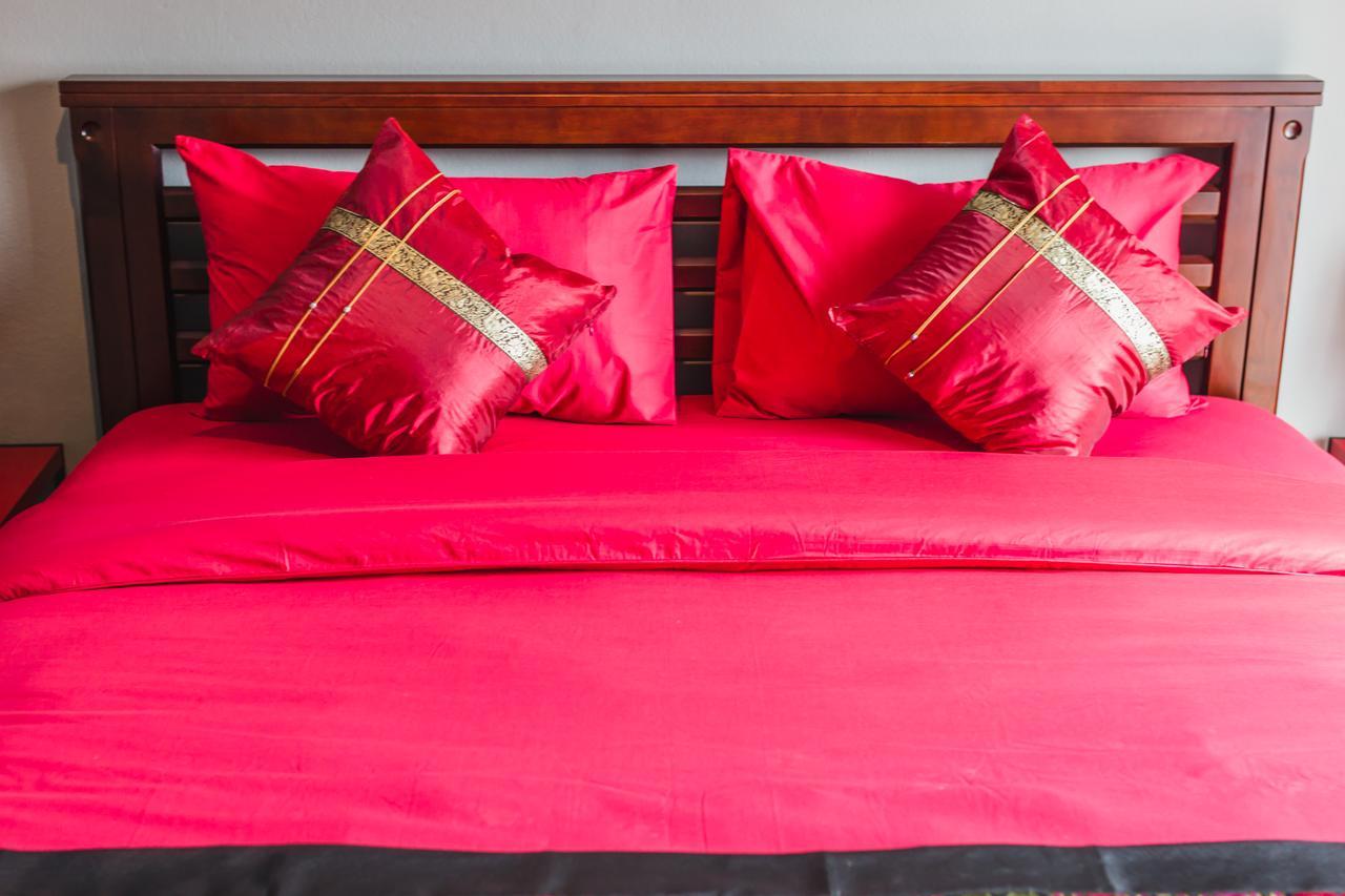 Chez Pom Hotel Chiang Mai Ngoại thất bức ảnh