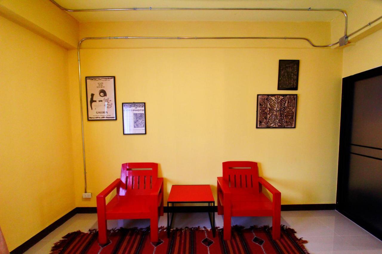 Chez Pom Hotel Chiang Mai Ngoại thất bức ảnh